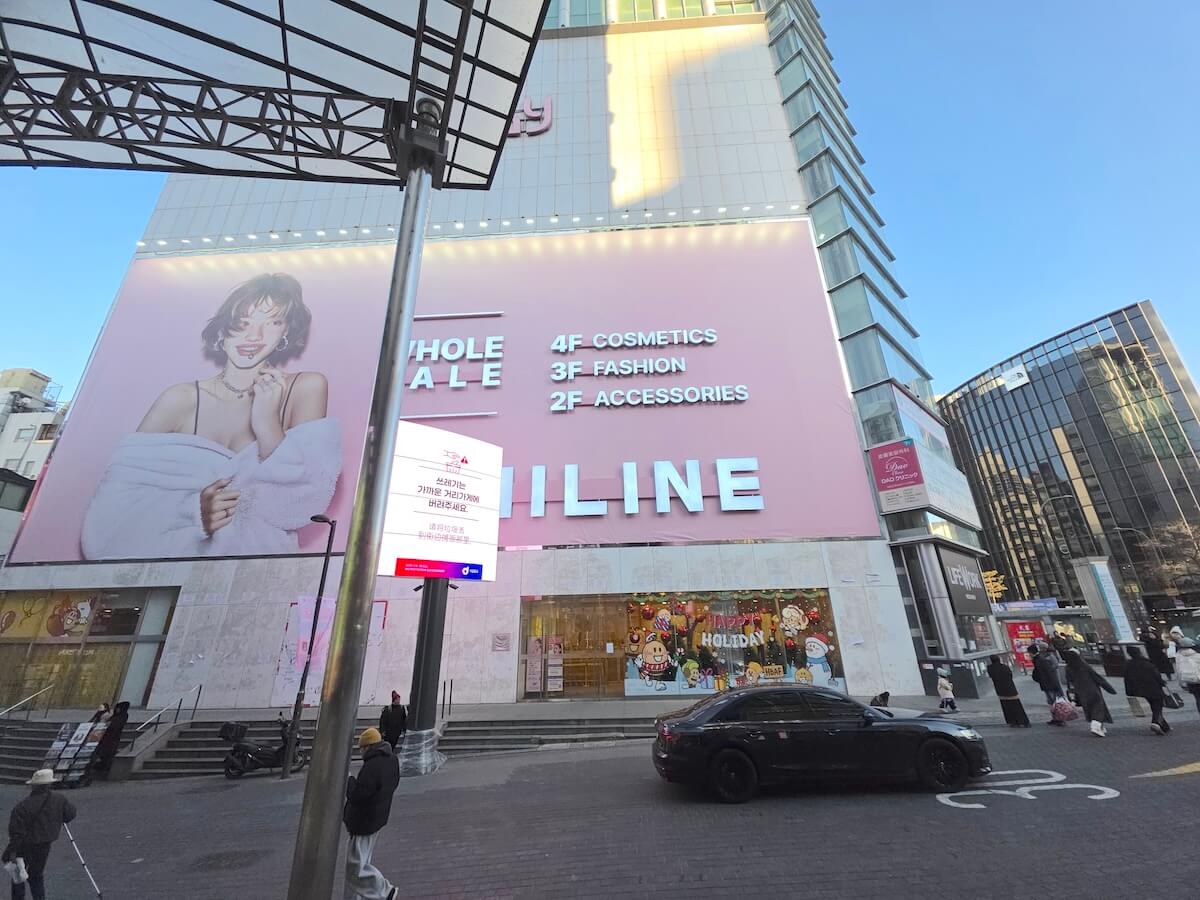 MIMI LINE 明洞店 筆者撮影(ふみろん)